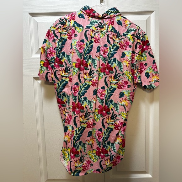 Beautiful Pink Hibiscus Ralph Lauren short sleeve cotton button-down shirt! - Picture 7 of 7